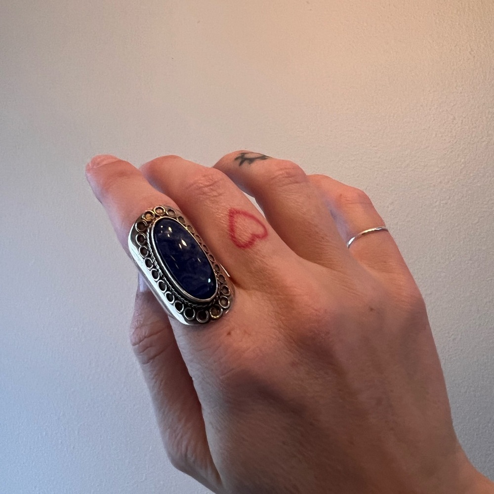 Sterling Silver Ring With large blue stone (broken band) - Picture 14 of 14